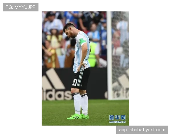 姆巴佩家的冰箱里只放矿泉水和蛋白粉？