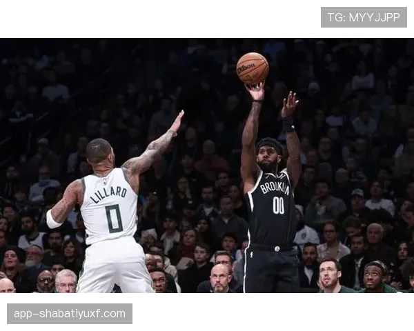 米德尔顿突破效率提升明显 制造错位助雄鹿拉开比分