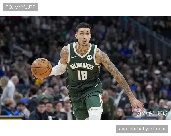 库兹马无球跑动效率提升，拉开空间改变进攻结构