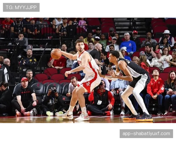 深度解析篮球背身单打规则：合法动作与违例判定标准